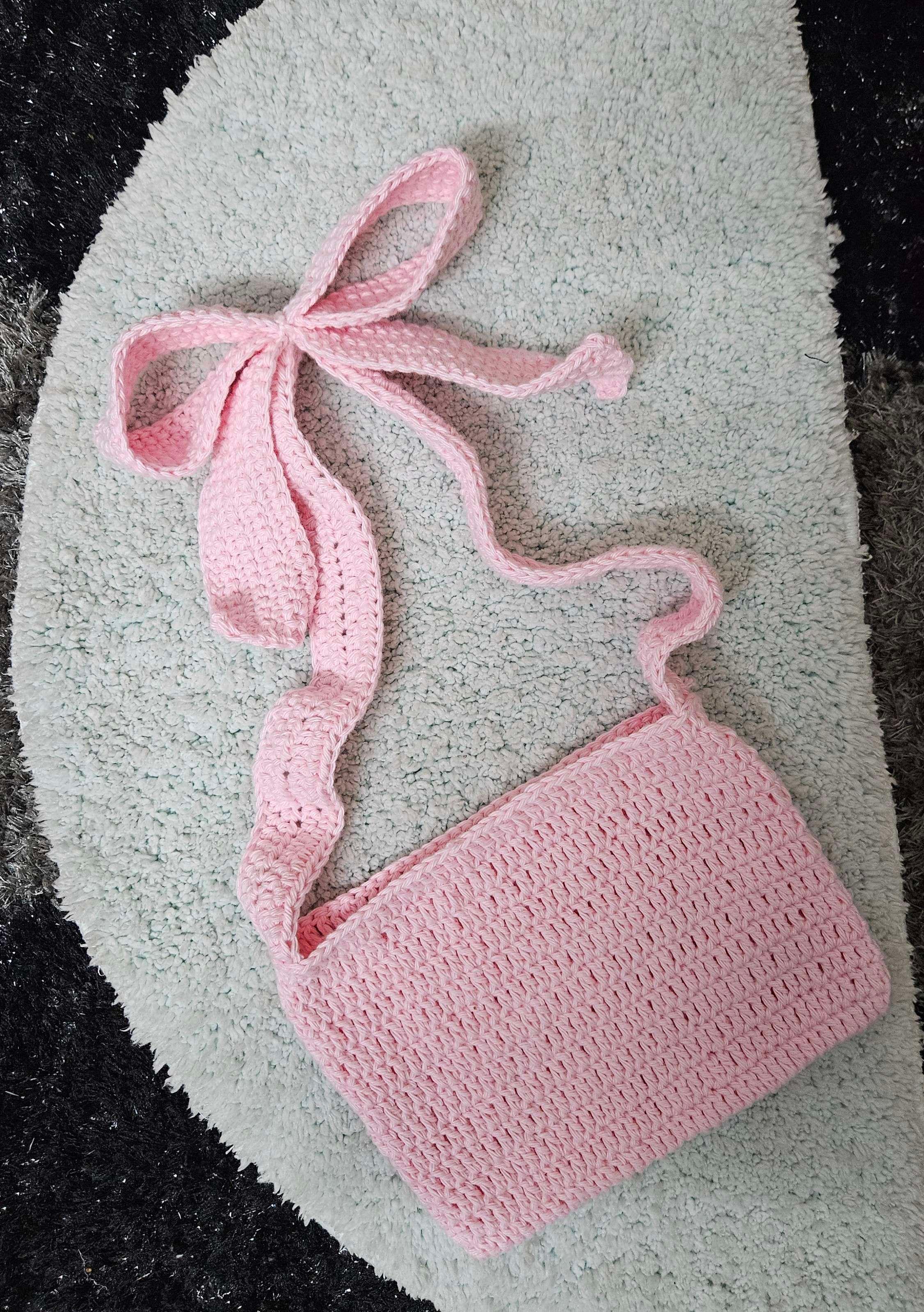 Custom sling bag - Image 1