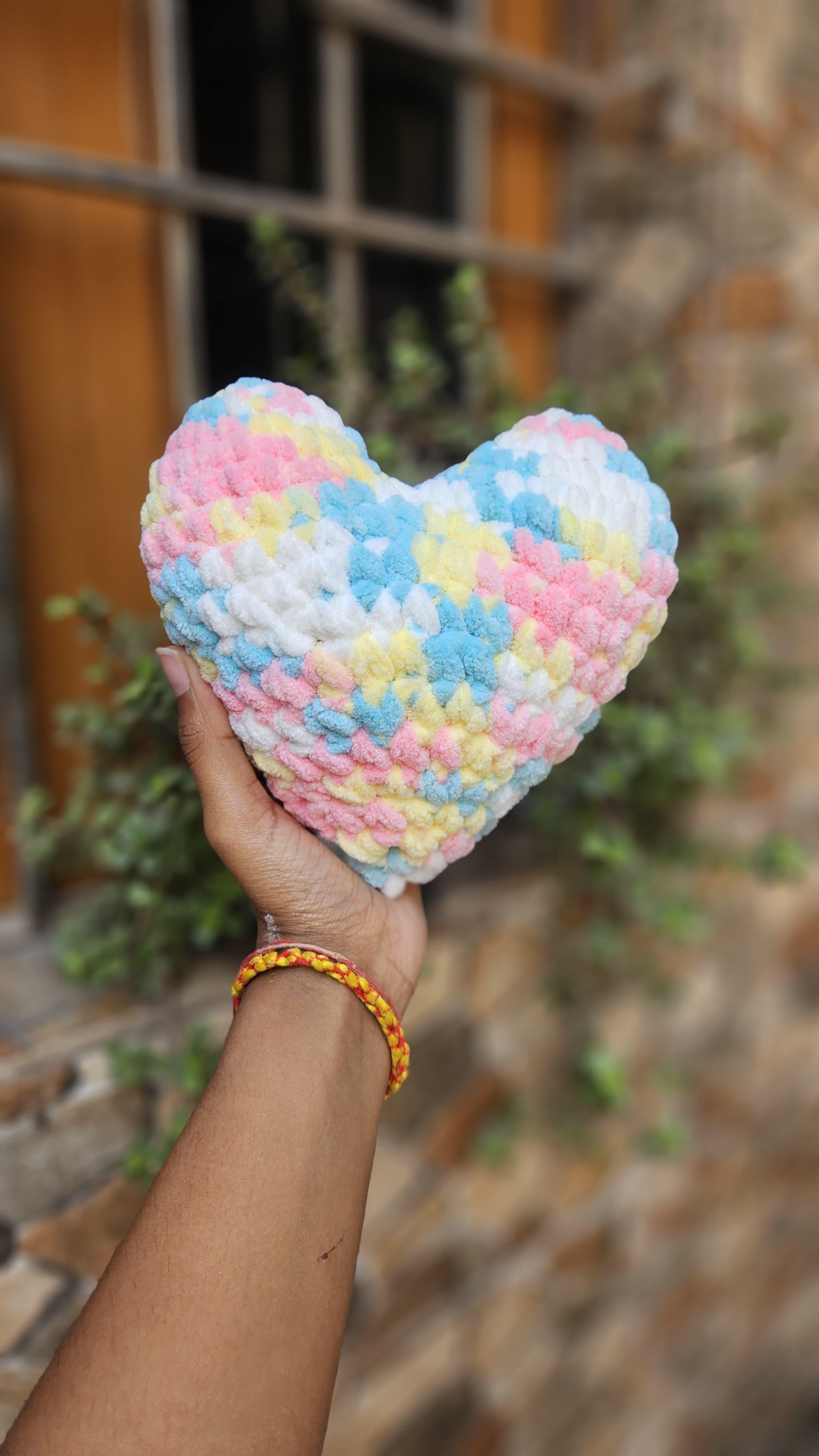 Plushie heart - Image 1