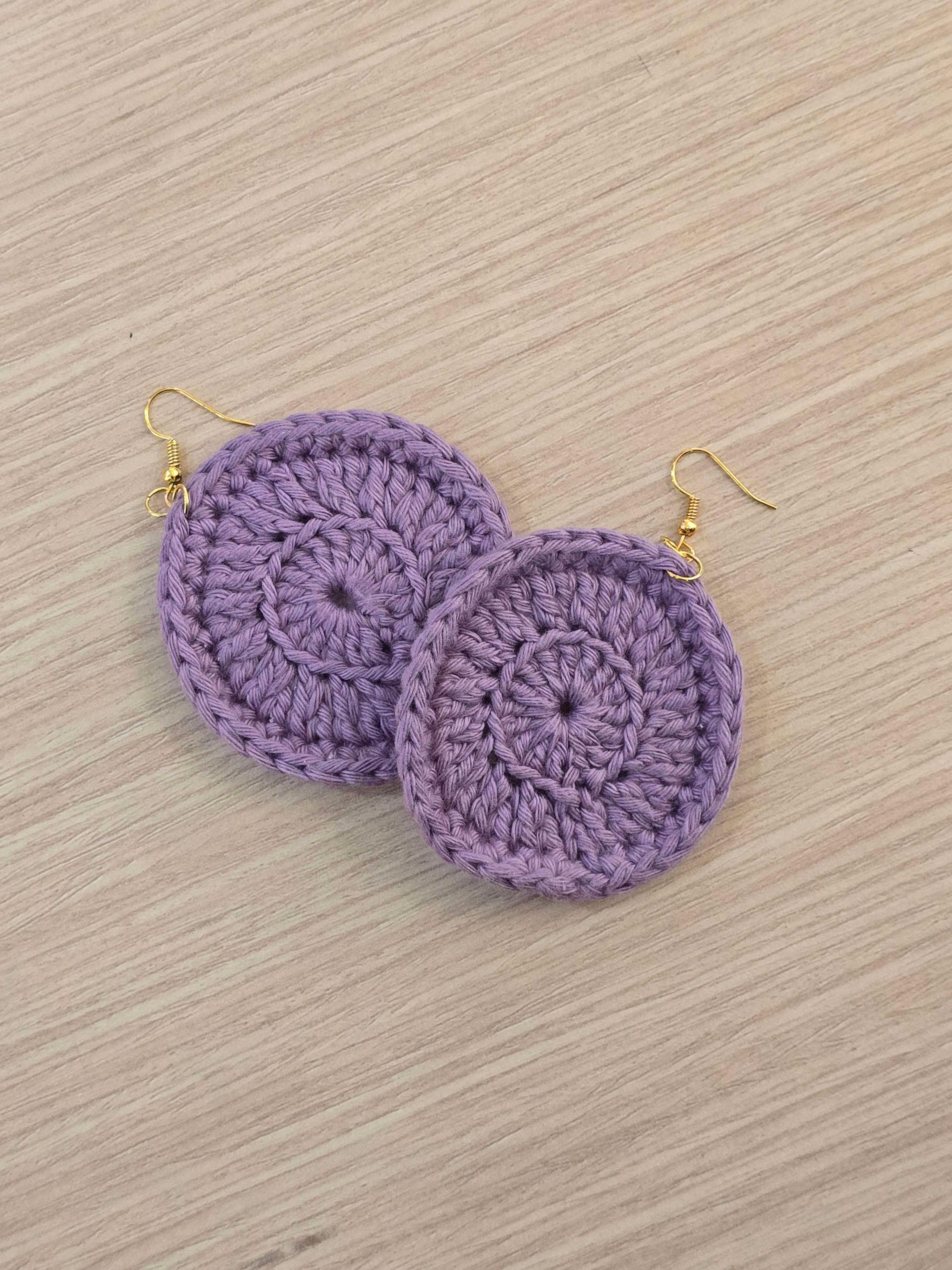 Round earring - Image 1