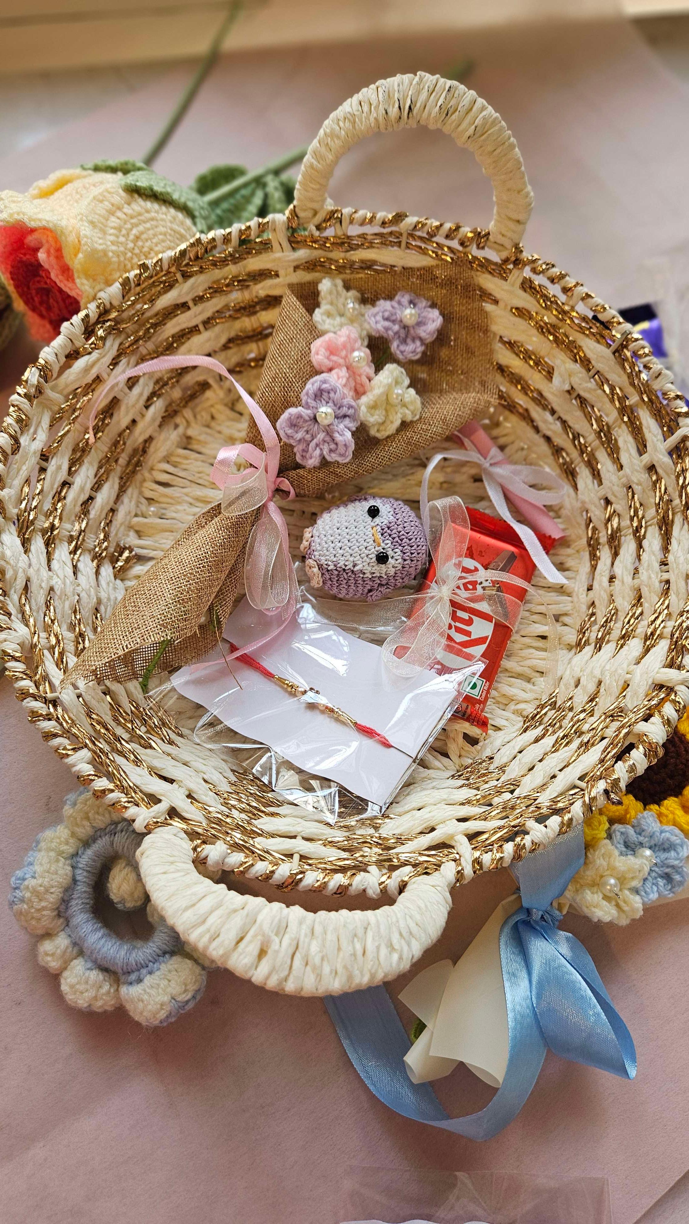 Small hamper - Thumbnail 3