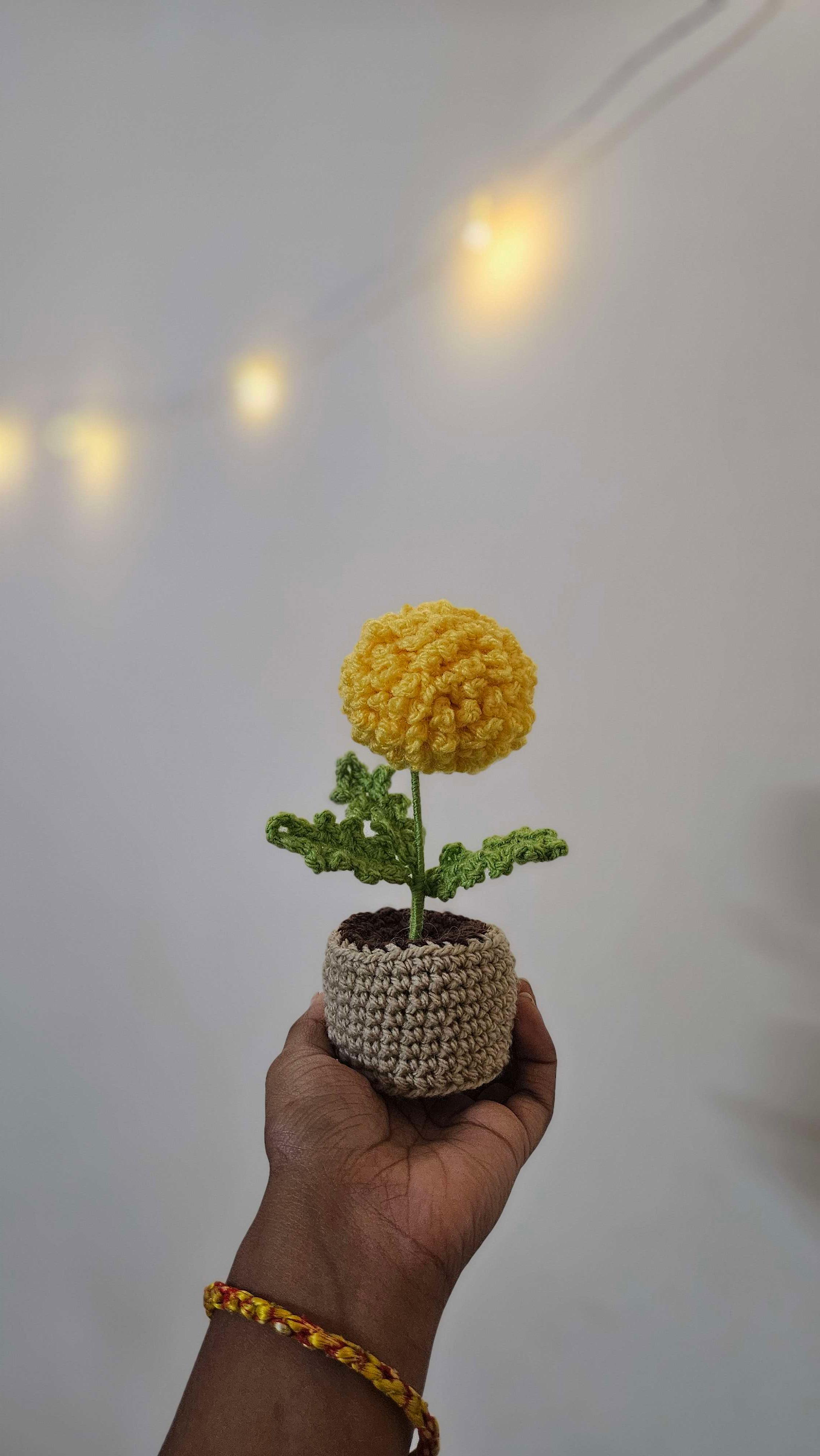 Marigold pot - Thumbnail 2