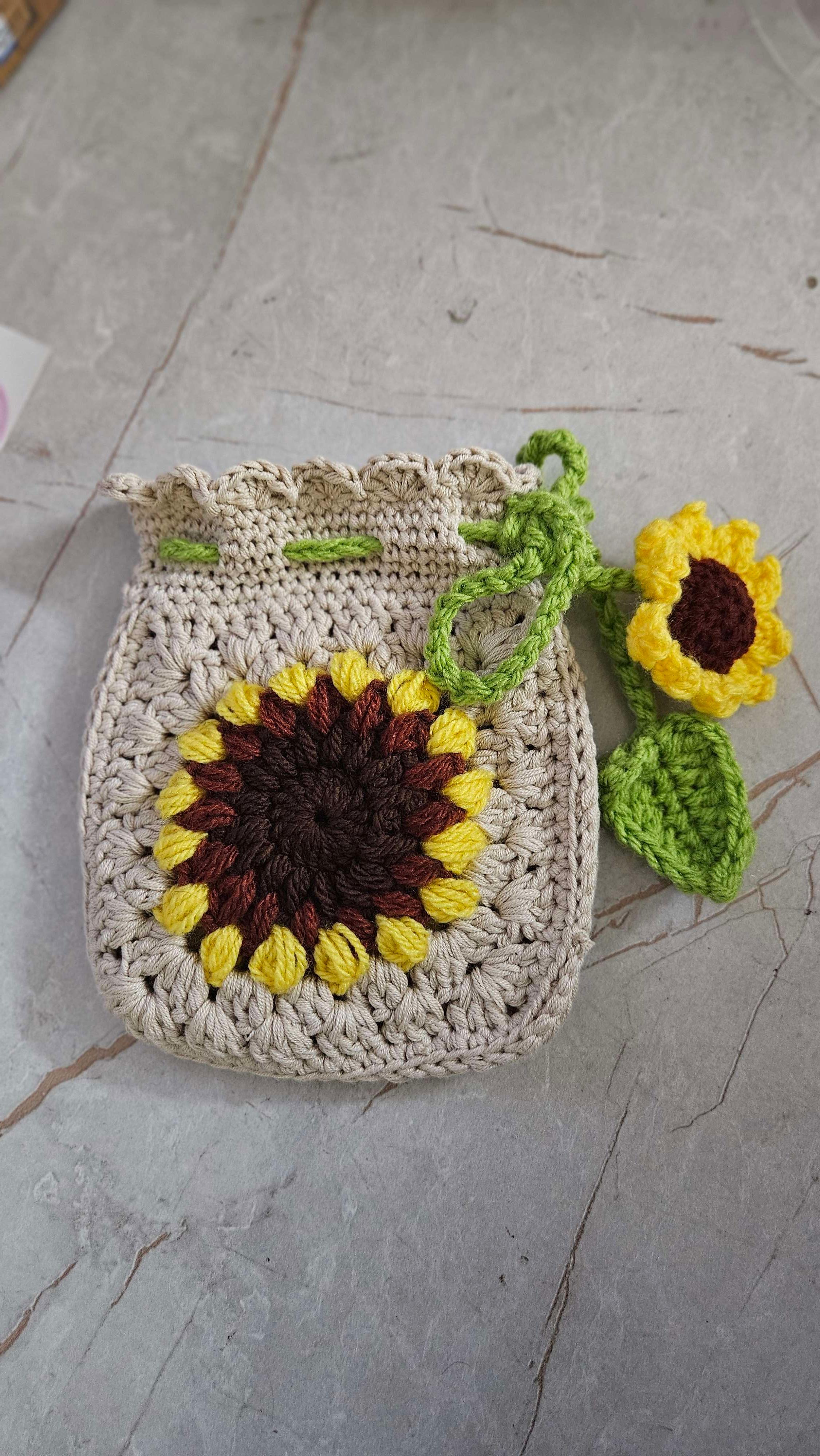 Sunflower phone bag - Image 1