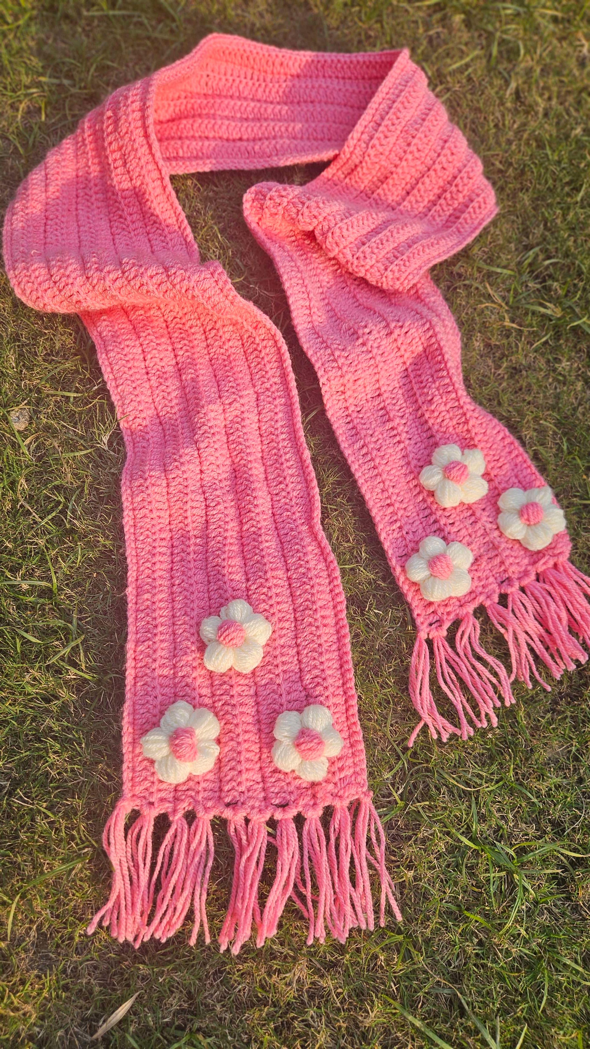 Floral scarf - Image 1