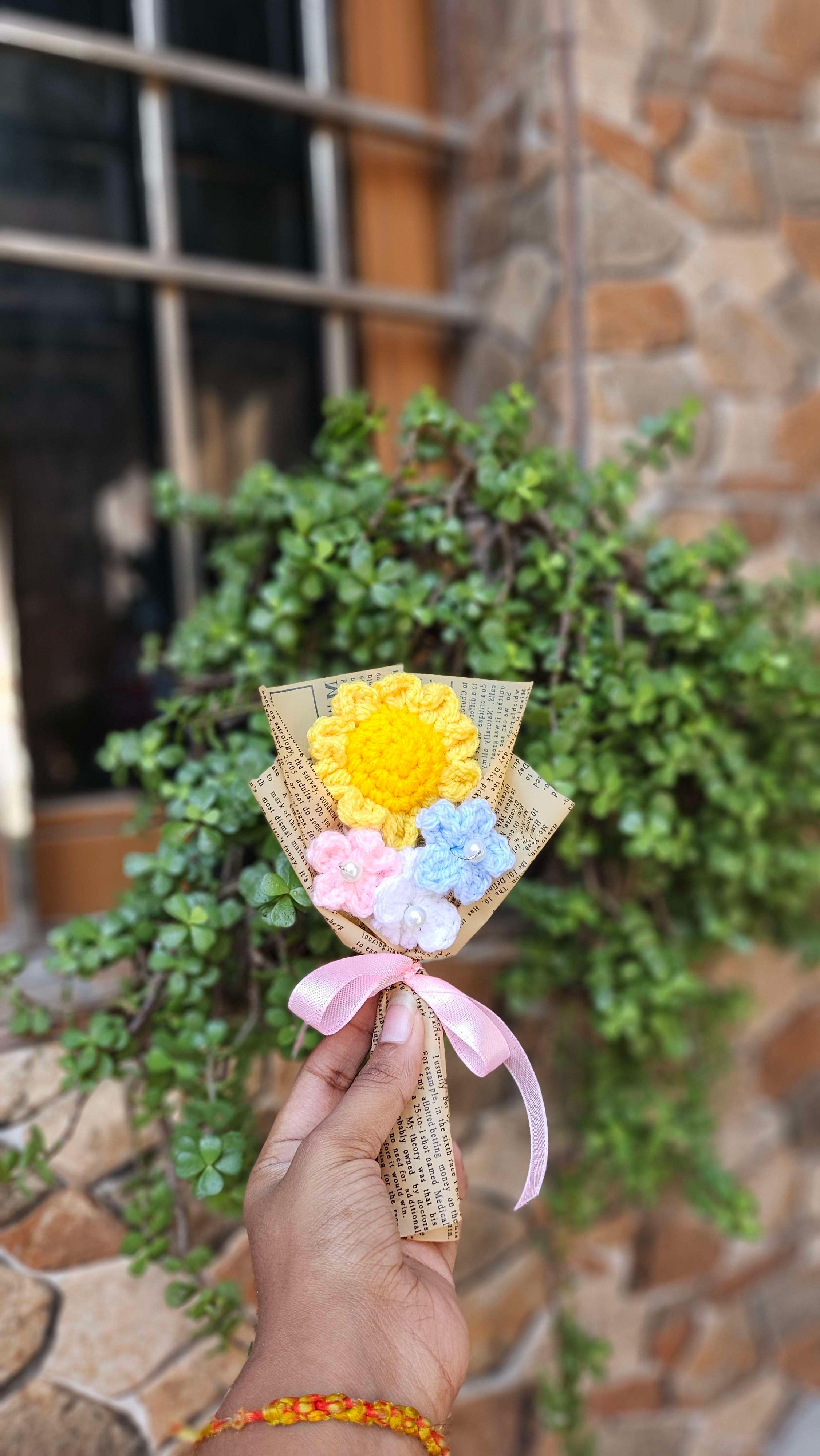 Mini yellow Daisy  bouquet - Image 1