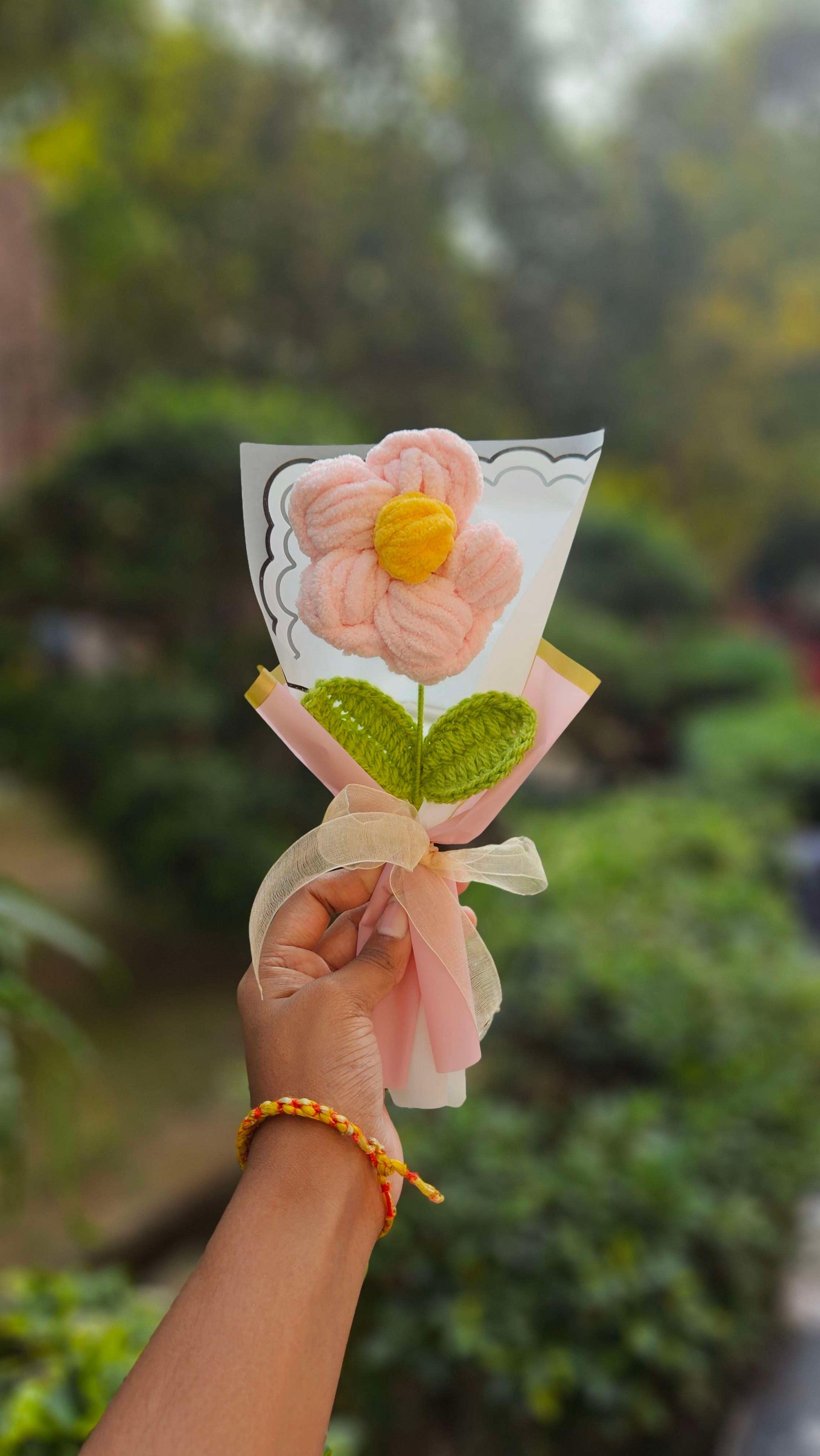 Puff flower bouquet - Image 1