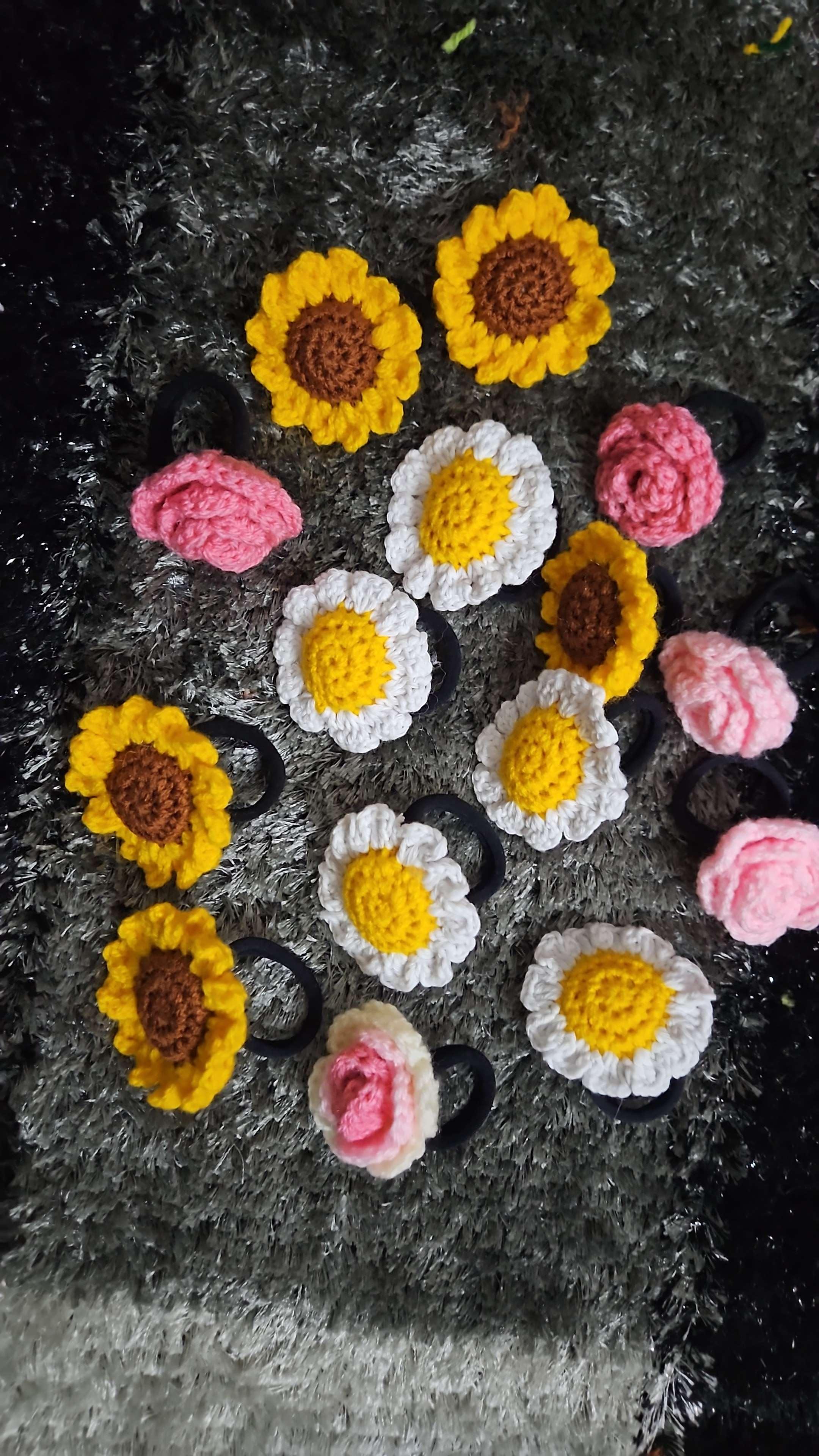 Flower rubber band - Image 1