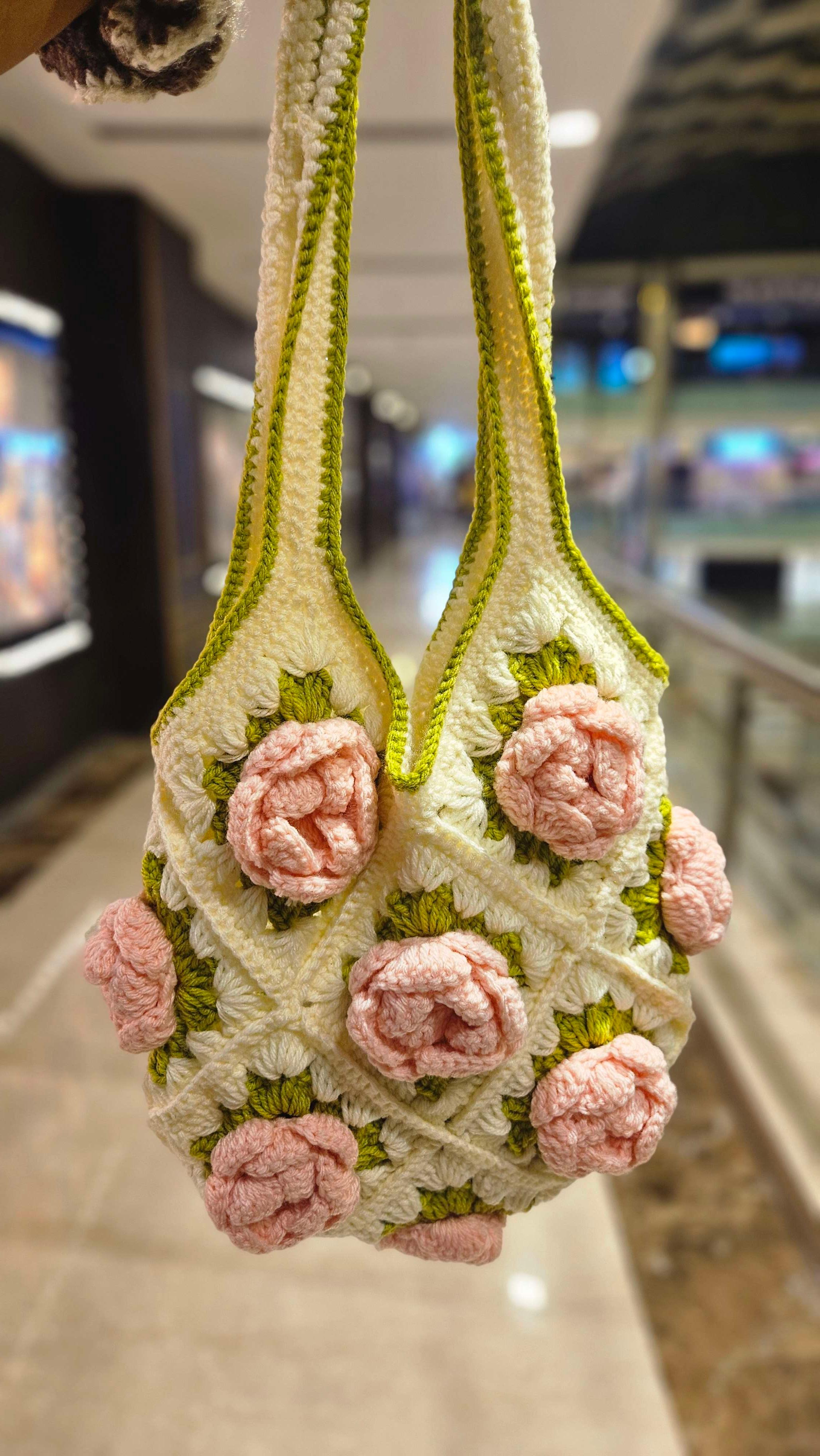 Rose tote bag - Image 1