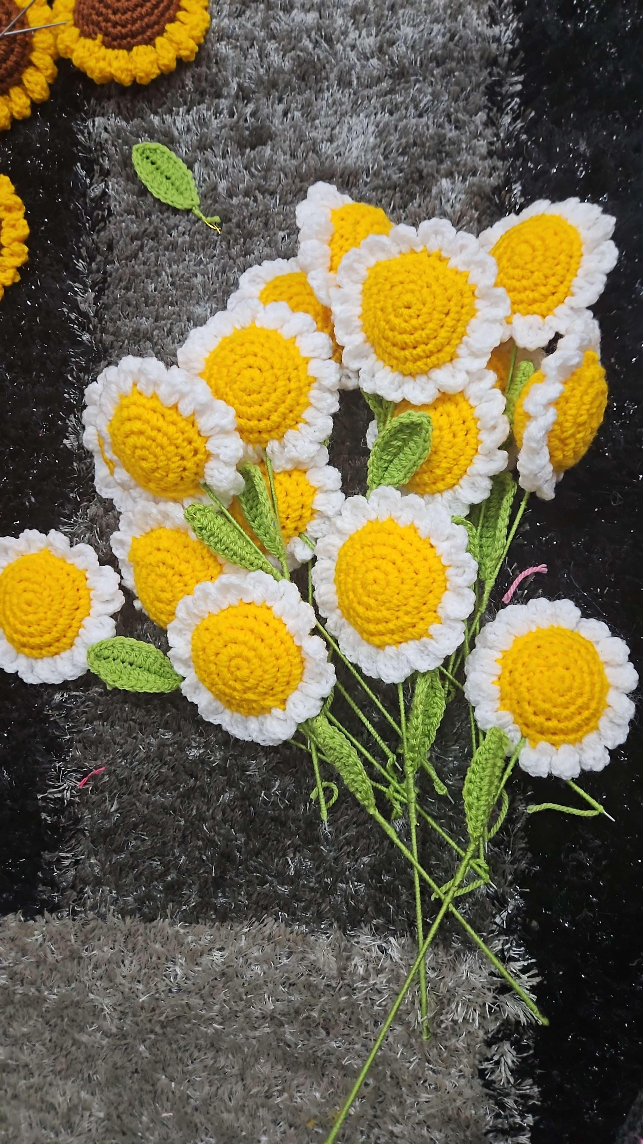 Big daisy stem - Image 1