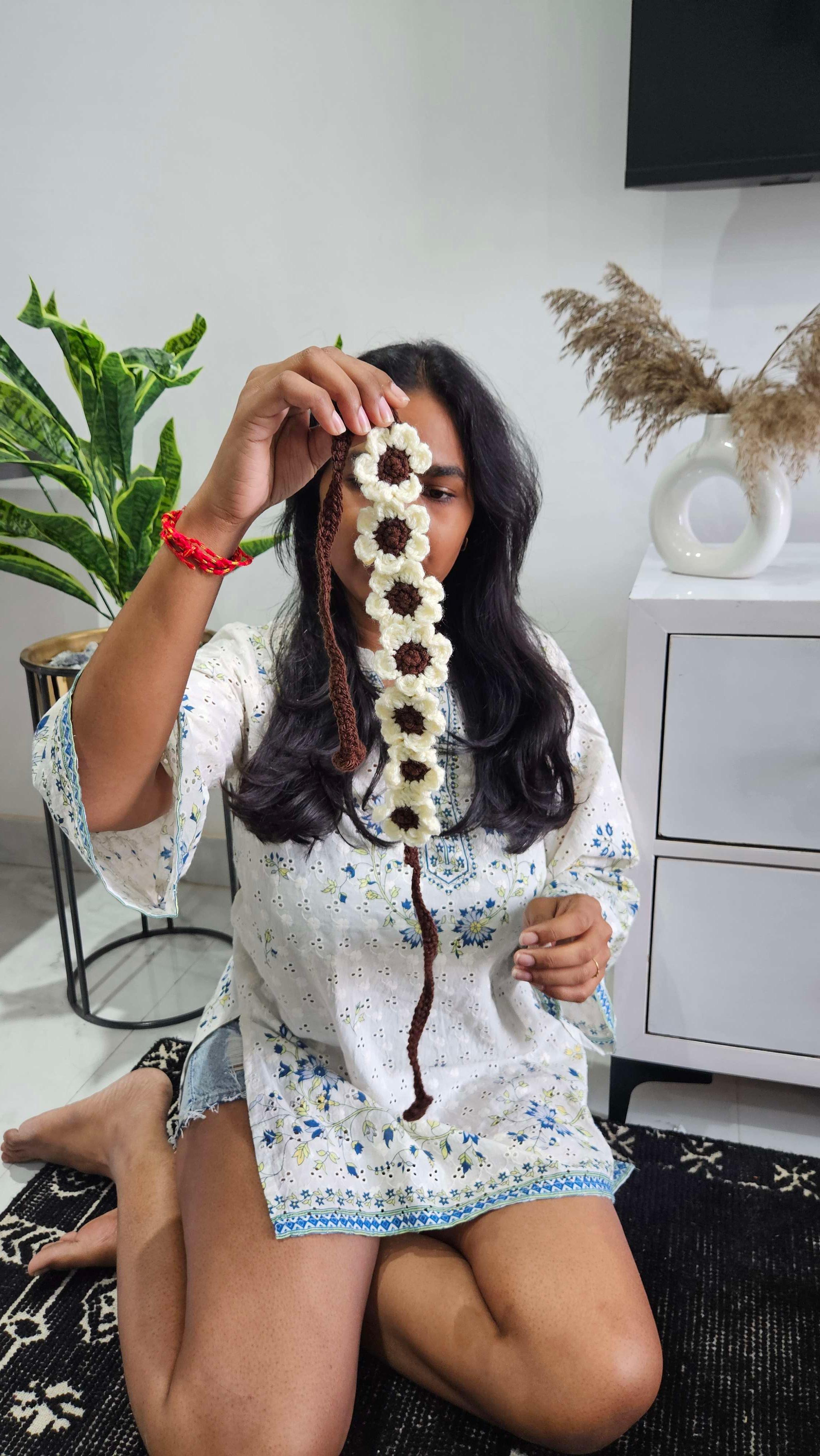 Hairband-7 flower - Image 1