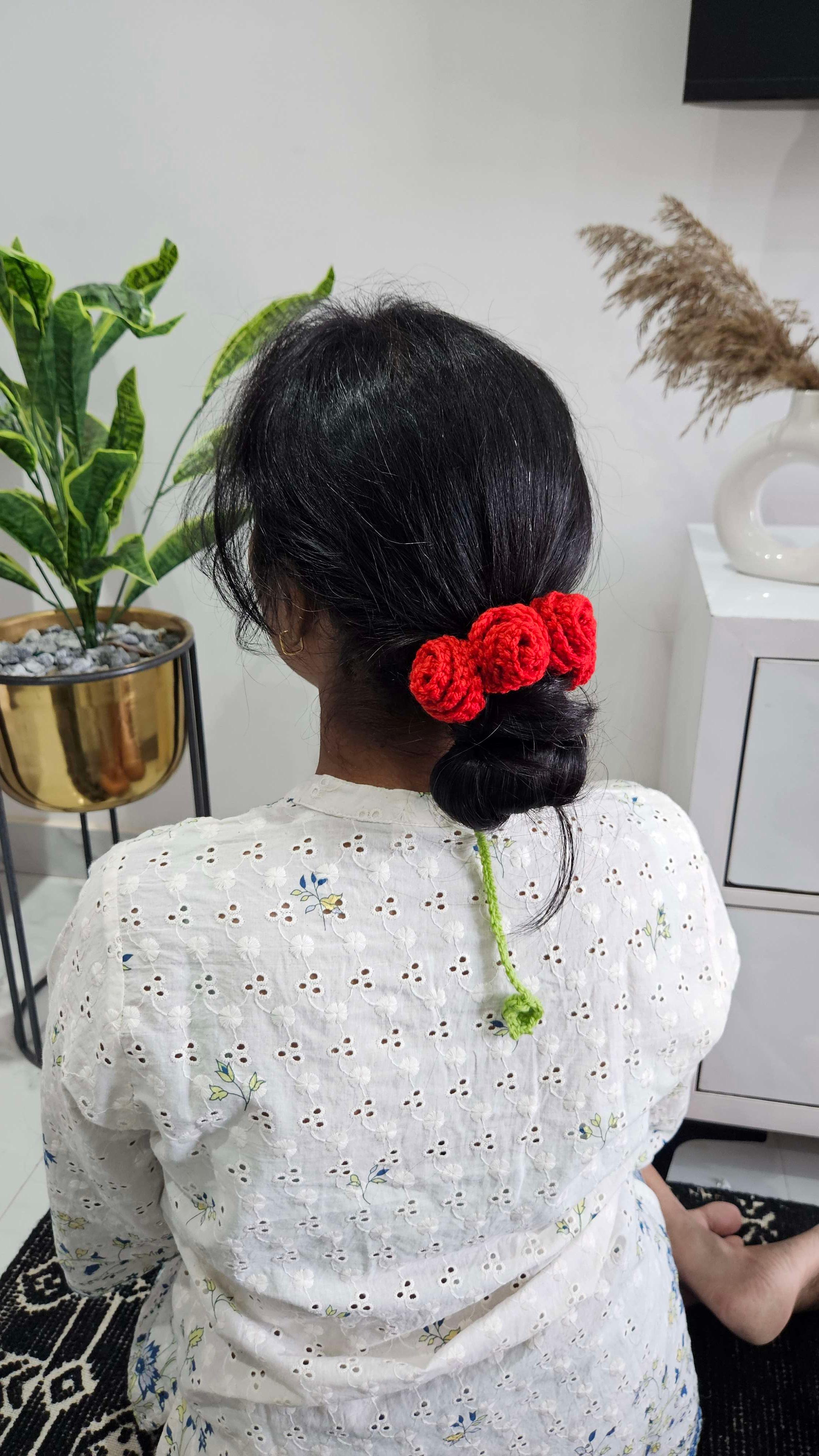 Rose gajraa - Image 1